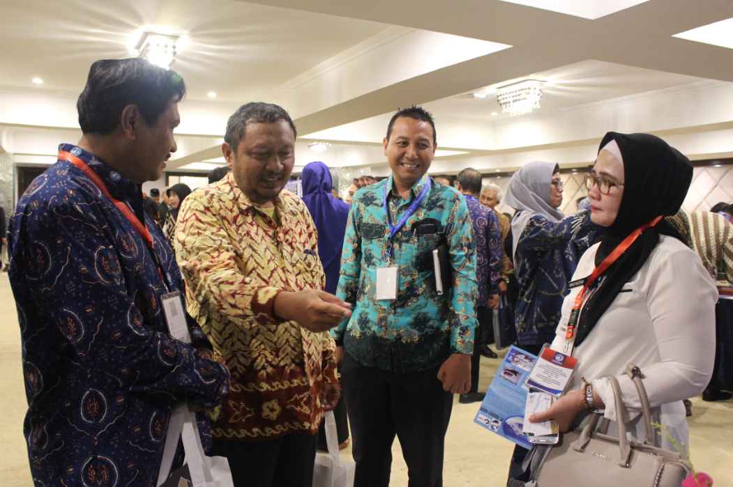 About pameran